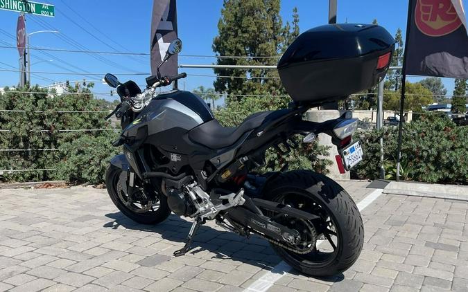 2022 BMW F 900 R Black Storm Metallic