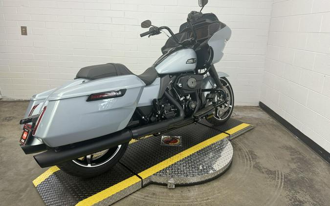 FLTRX 2024 Road Glide®