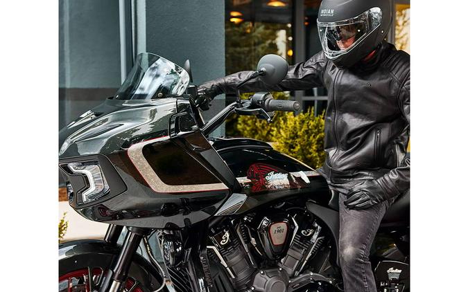 2024 Indian Motorcycle Challenger® Elite