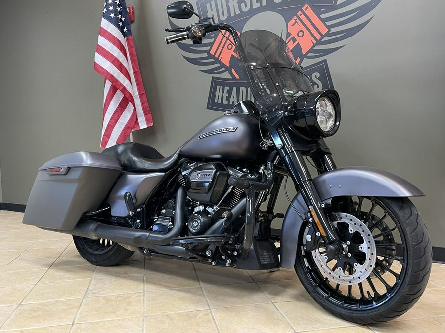 2017 Harley-Davidson Road King® Special