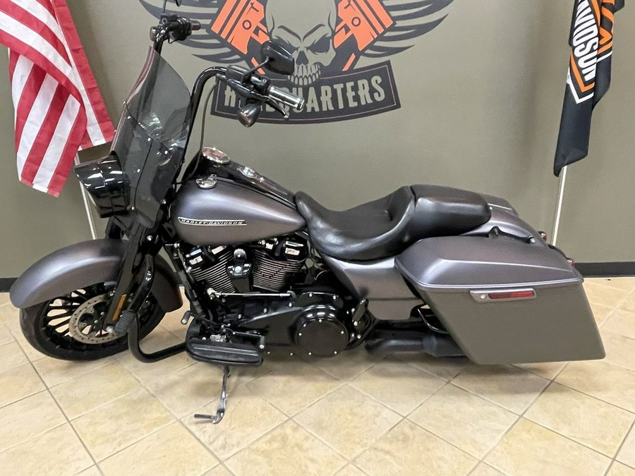 2017 Harley-Davidson Road King® Special