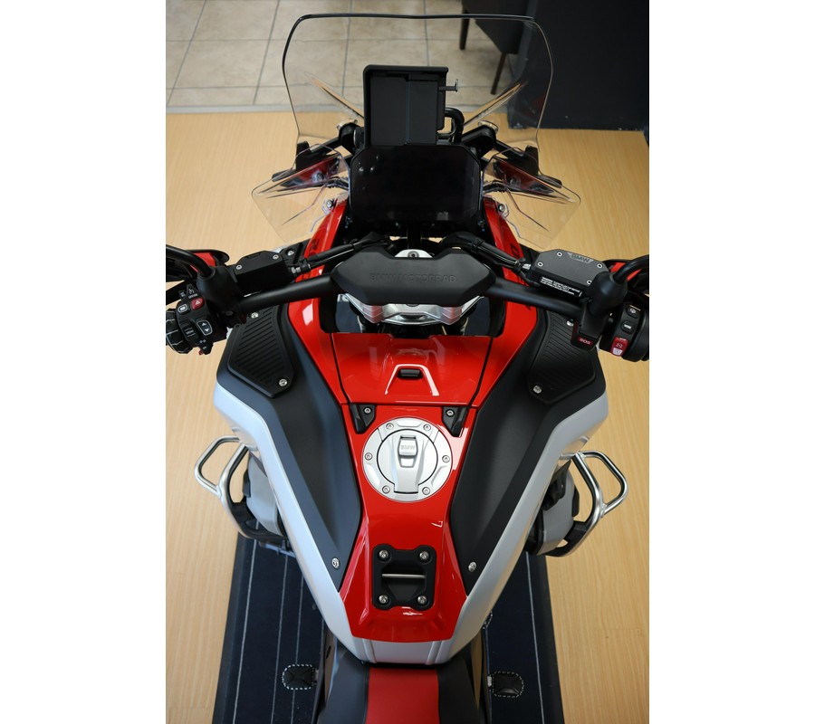 2025 BMW R 1300 GS ADV