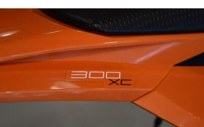 2025 KTM XC 300