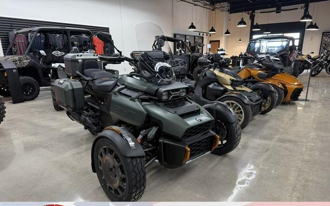 2025 Can-Am Canyon Redrock