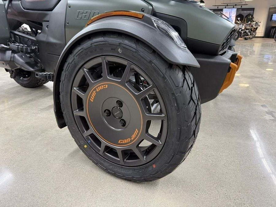 2025 Can-Am Canyon Redrock