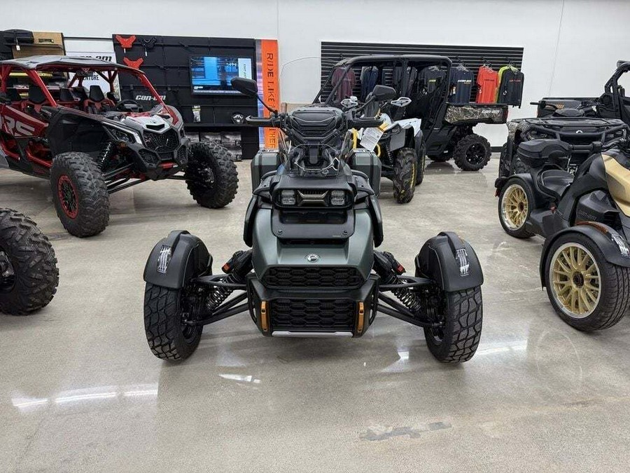 2025 Can-Am Canyon Redrock