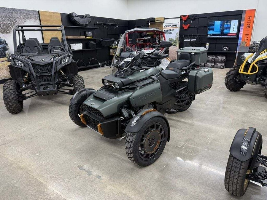 2025 Can-Am Canyon Redrock