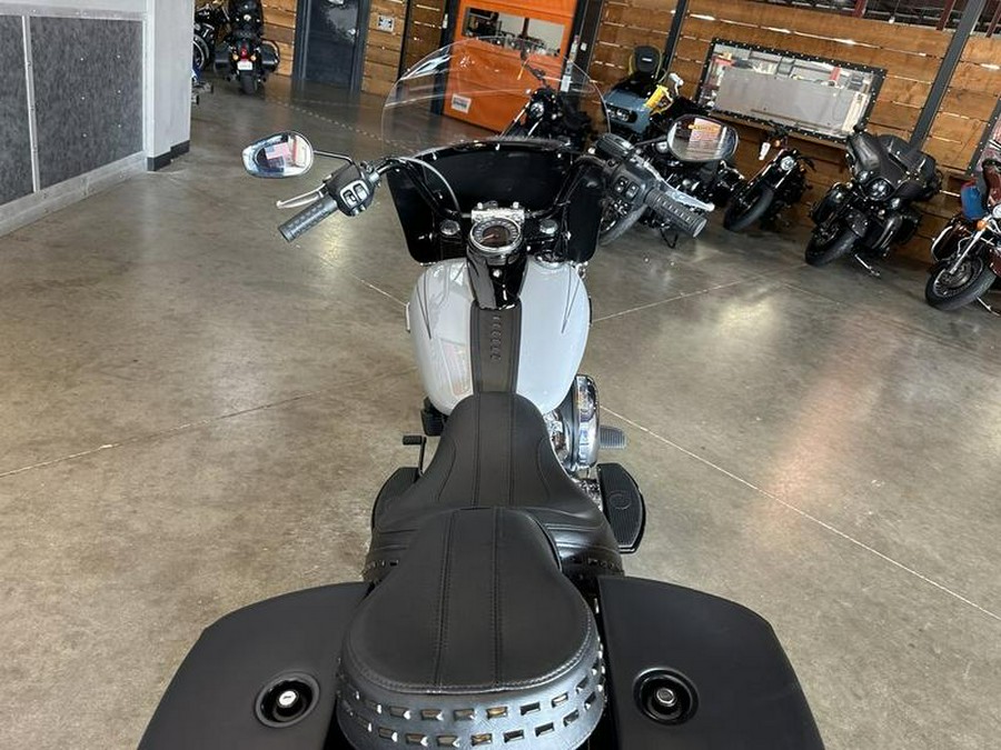 2025 Harley-Davidson® FLHC - Heritage Classic