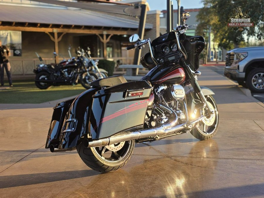 2011 Harley-Davidson® FLHXSE2 - CVO™ Street Glide®