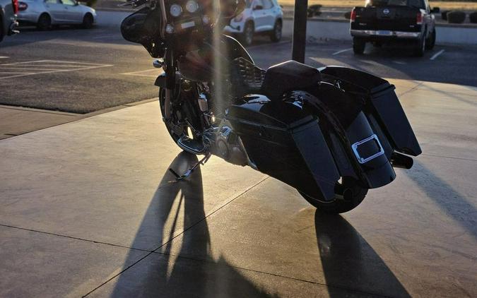 2011 Harley-Davidson® FLHXSE2 - CVO™ Street Glide®