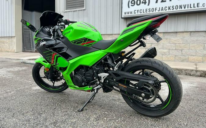 2023 Kawasaki Ninja 400 KRT Edition