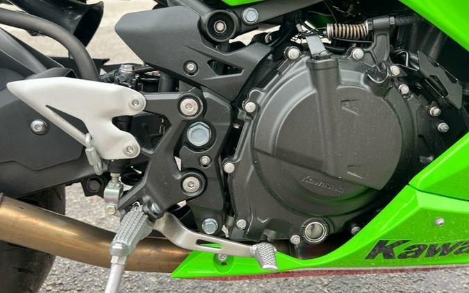 2023 Kawasaki Ninja 400 KRT Edition