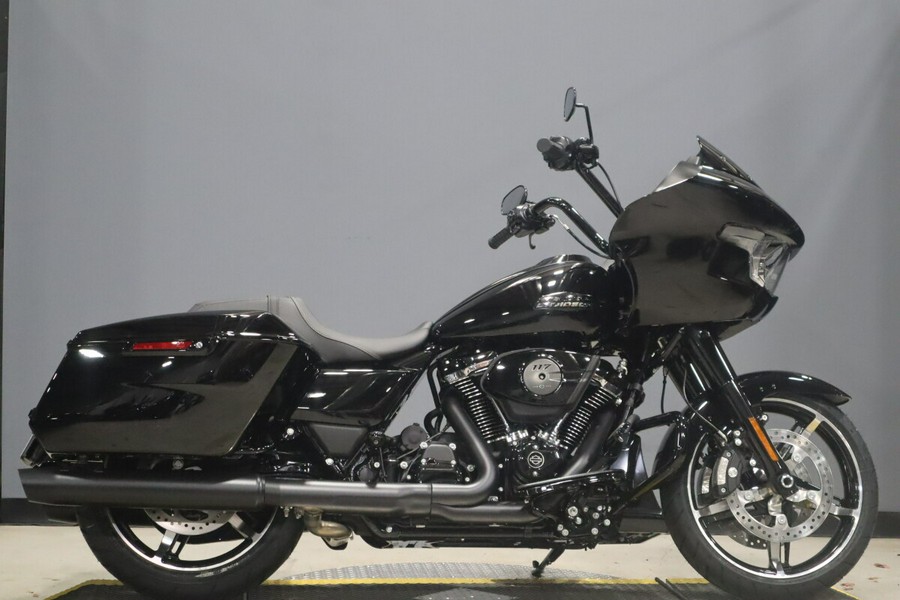 2025 Harley-Davidson Road Glide FLTRX