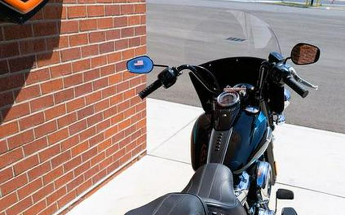 2026 Harley-Davidson® FLHC - Heritage Classic