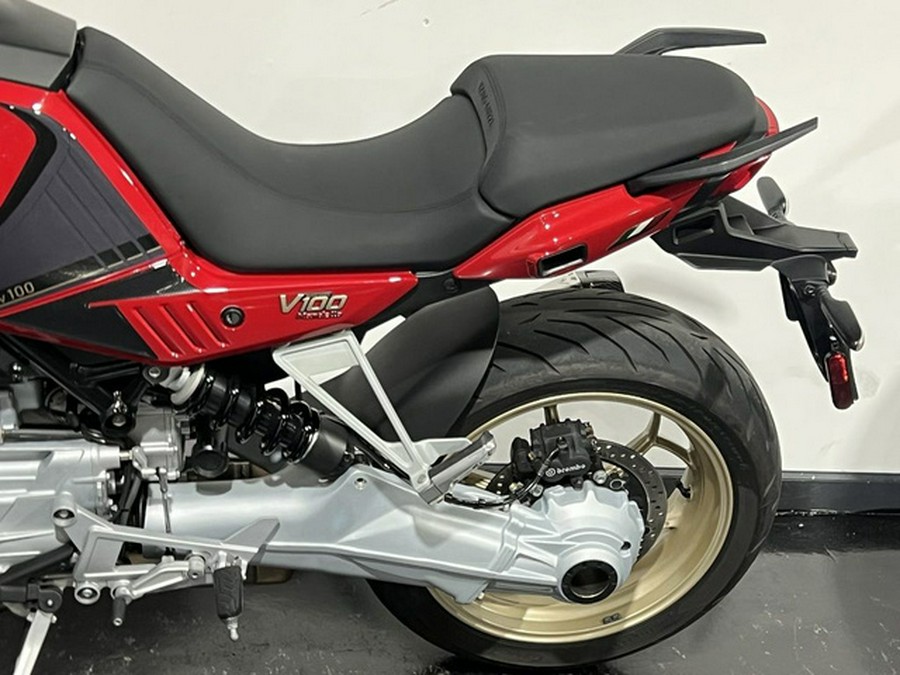 2023 Moto Guzzi V100 Mandello