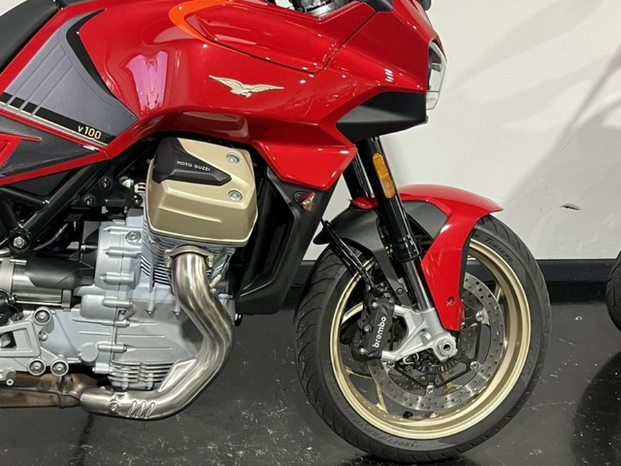 2023 Moto Guzzi V100 Mandello