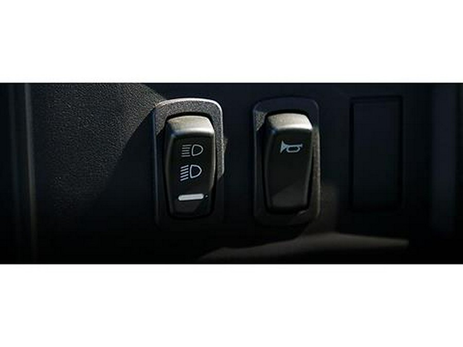 2025 Polaris Commercial Pro XD Mid-Size Gas Crew