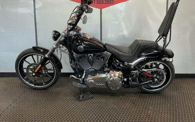 2014 Harley-Davidson Softail Breakout