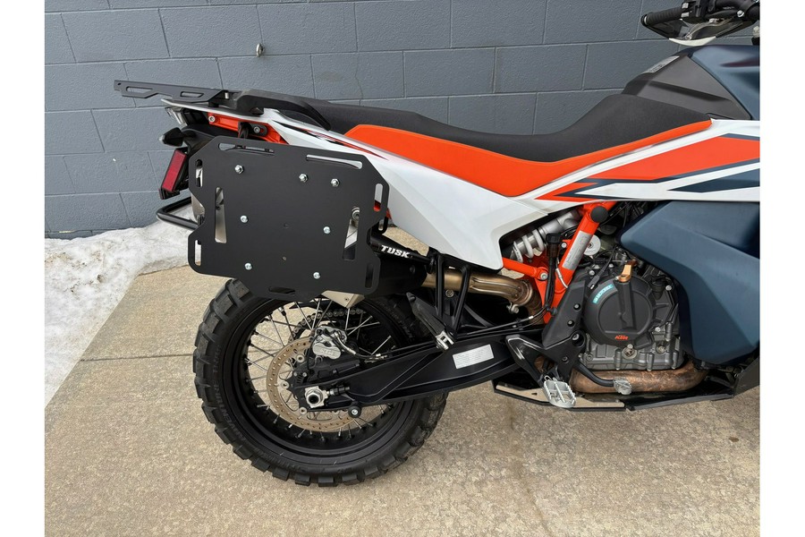 2023 KTM 890 Adventure R