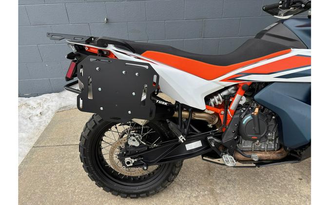 2023 KTM 890 Adventure R