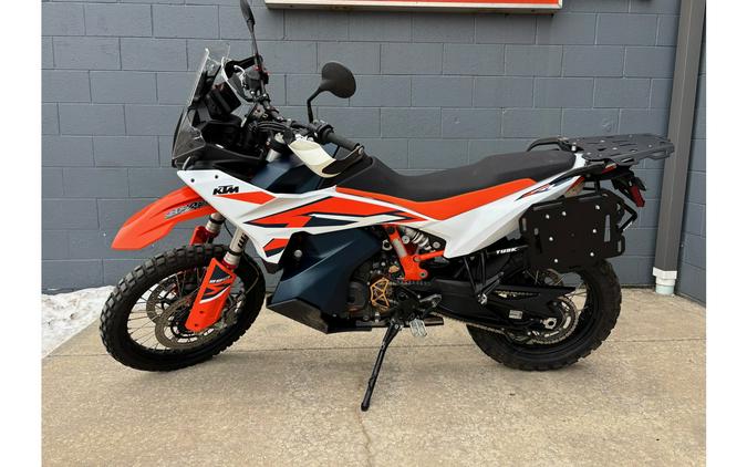 2023 KTM 890 Adventure R