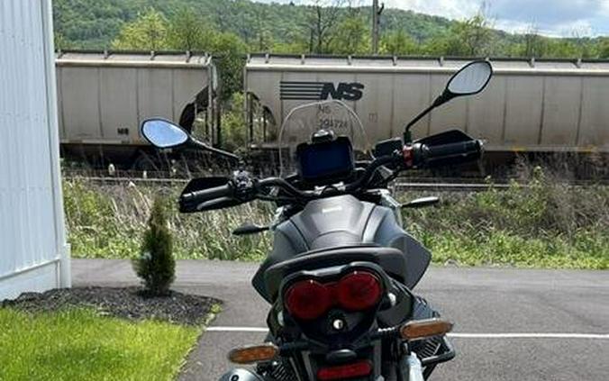 2025 Moto Guzzi V85 Strada
