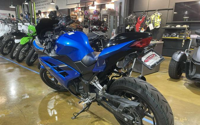 2017 Kawasaki NINJA 300