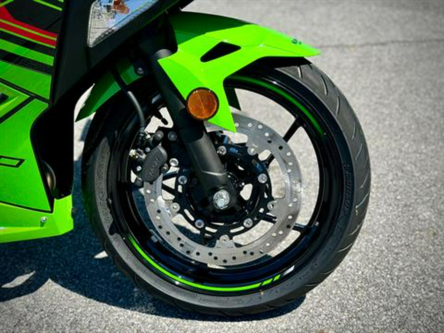 2024 Kawasaki Ninja 500 KRT Edition