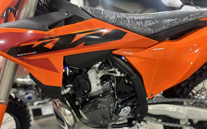 2025 KTM 300 SX