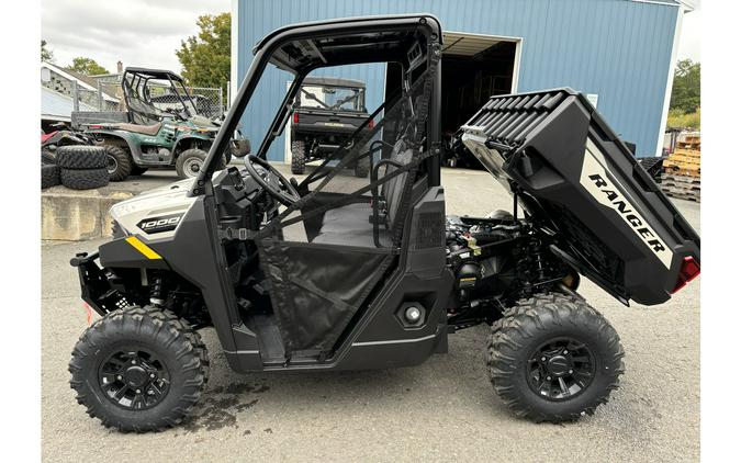 2026 Polaris Ranger® 1000 Premium Mirage Beige