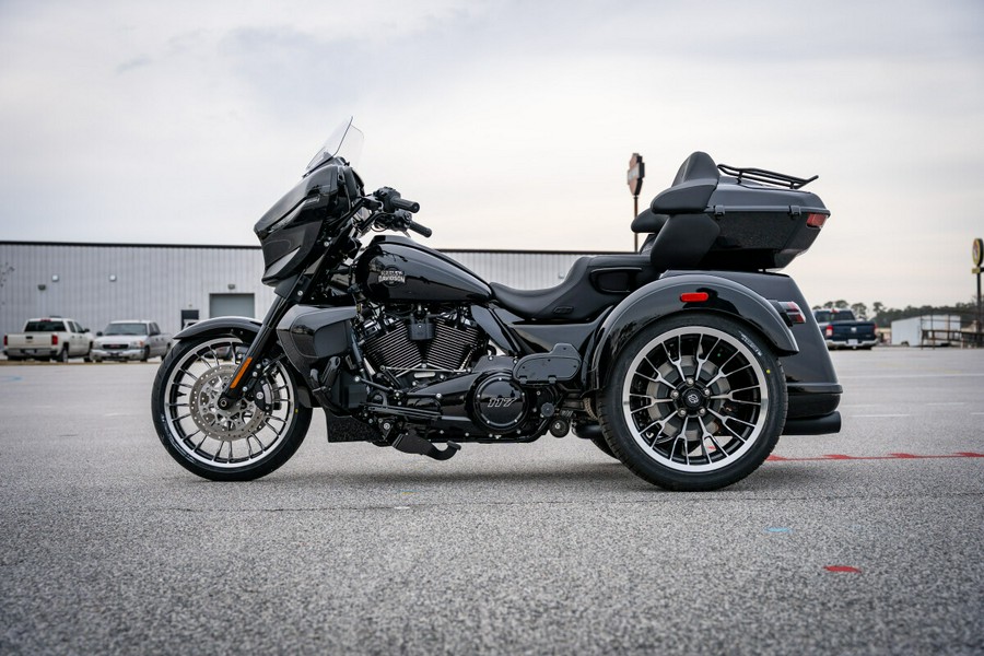 2026 Harley-Davidson® FLHLT Street Glide 3 Limited