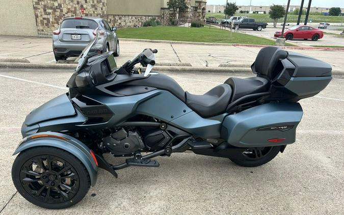 2026 Can-Am Spyder F3 Limited Dark