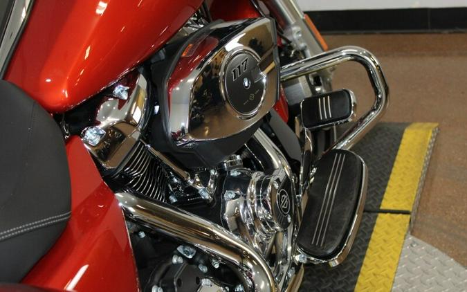 Harley-Davidson Street Glide® 2024 FLHX 84403389 WHISKEY FIRE