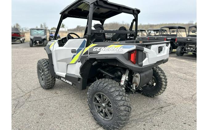 2024 Polaris Industries GENERAL XP 1000 SPORT