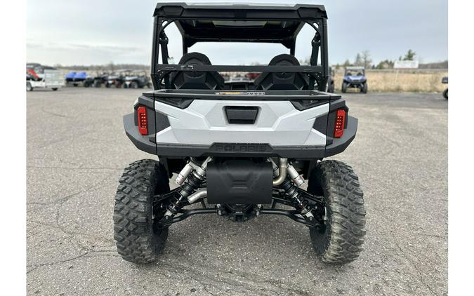 2024 Polaris Industries GENERAL XP 1000 SPORT