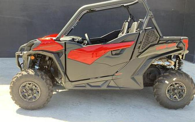 2024 Can-Am Maverick Trail DPS 1000