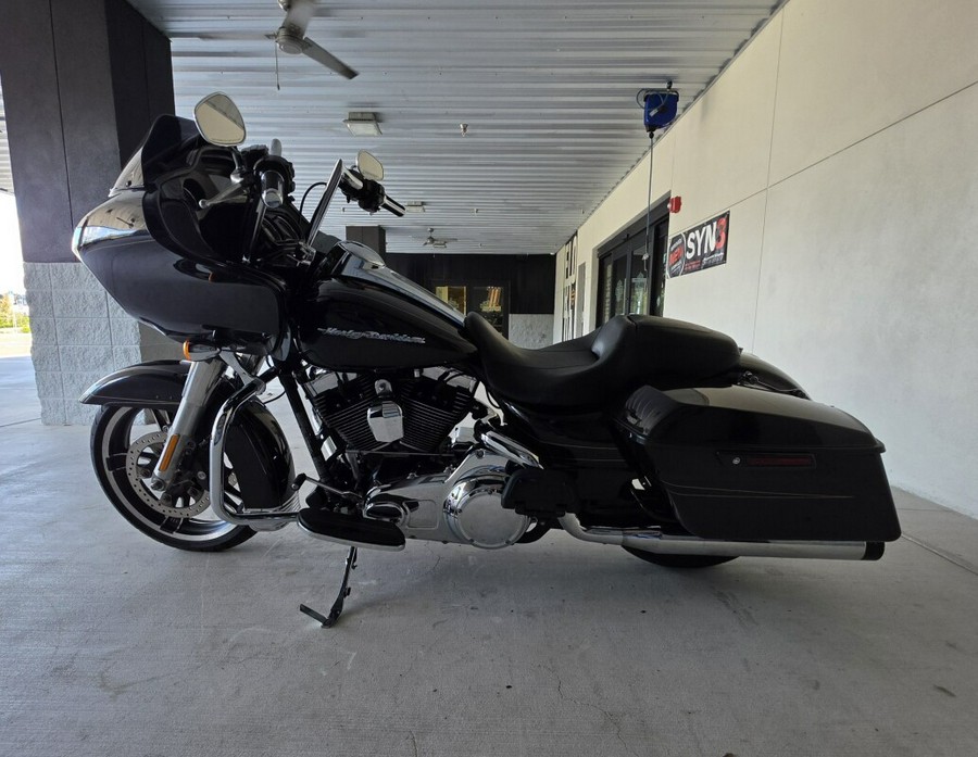 2016 Harley-Davidson® Road Glide® Special
