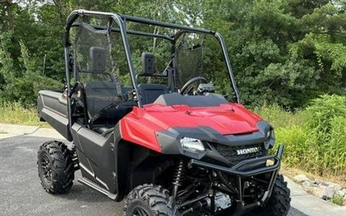 New 2025 HONDA- UTV Pioneer 700 Deluxe - 002769