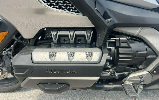 2018 Honda Gold Wing Automatic DCT Matte Majestic Silver