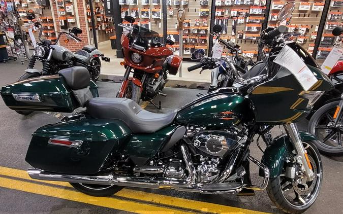 2024 Harley-Davidson Road Glide® Alpine Green