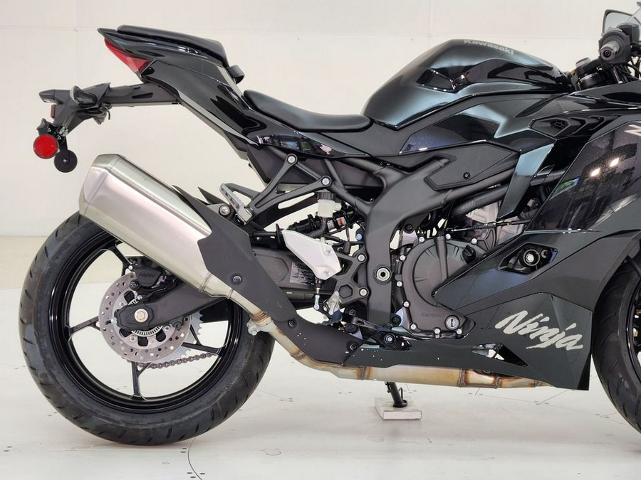 2024 Kawasaki Ninja® ZX™-4R ABS