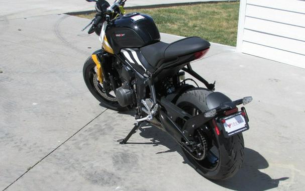 2025 Triumph Trident 660 Cosmic Yellow/Sapphire Black