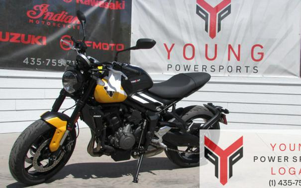 2025 Triumph Trident 660 Cosmic Yellow/Sapphire Black
