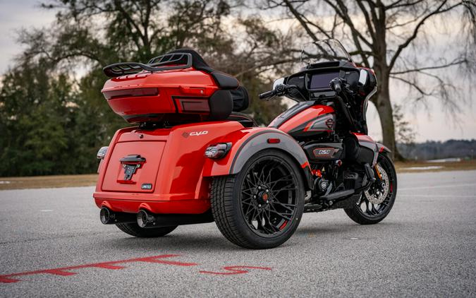 2026 Harley-Davidson® FLHLTSE CVO Street Glide 3 Limited