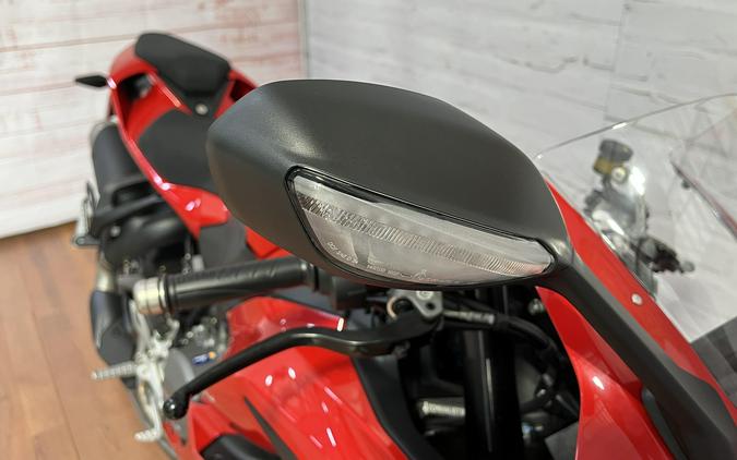 2026 Ducati PANIGALE V2