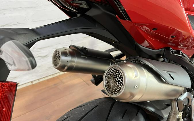 2026 Ducati PANIGALE V2