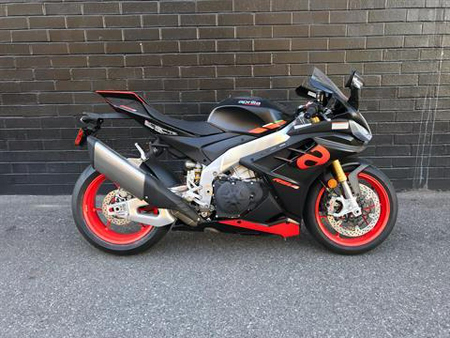 2023 Aprilia RSV4 1100