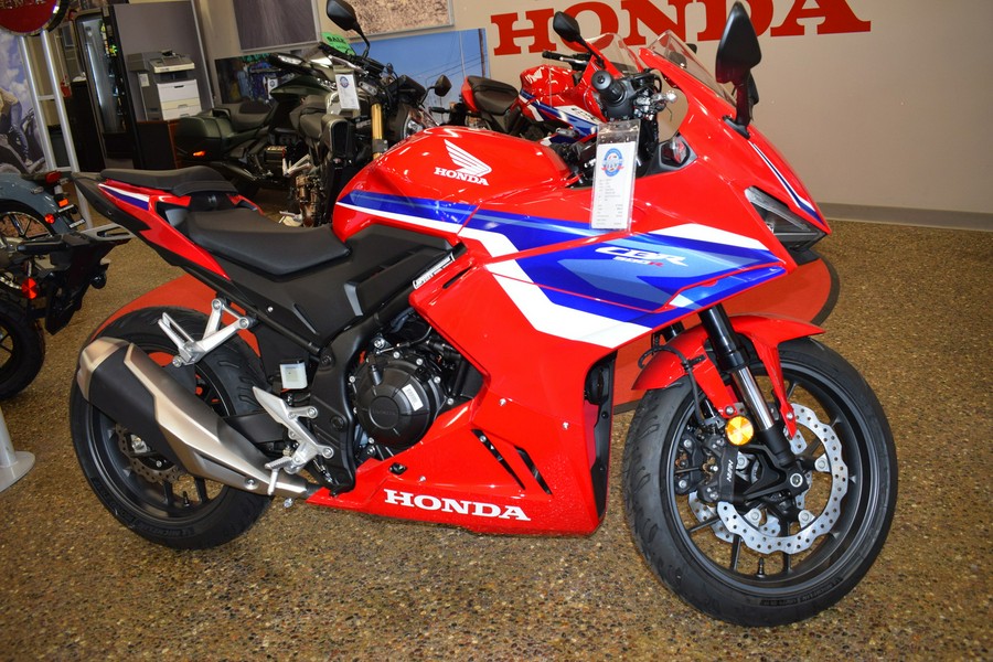 2025 Honda CBR500R ABS