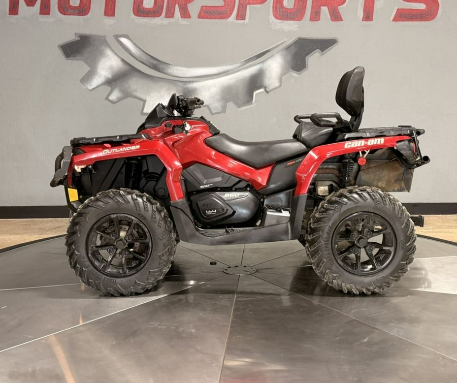 2018 Can-Am® Outlander™ MAX XT™ 650 Intense Red