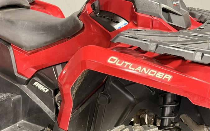 2018 Can-Am® Outlander™ MAX XT™ 650 Intense Red